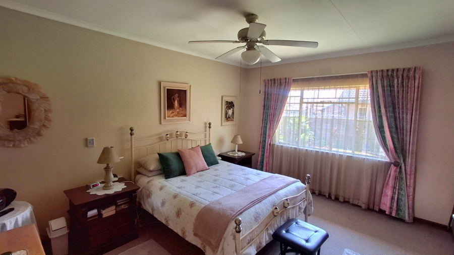 3 Bedroom Property for Sale in Vaalpark Free State